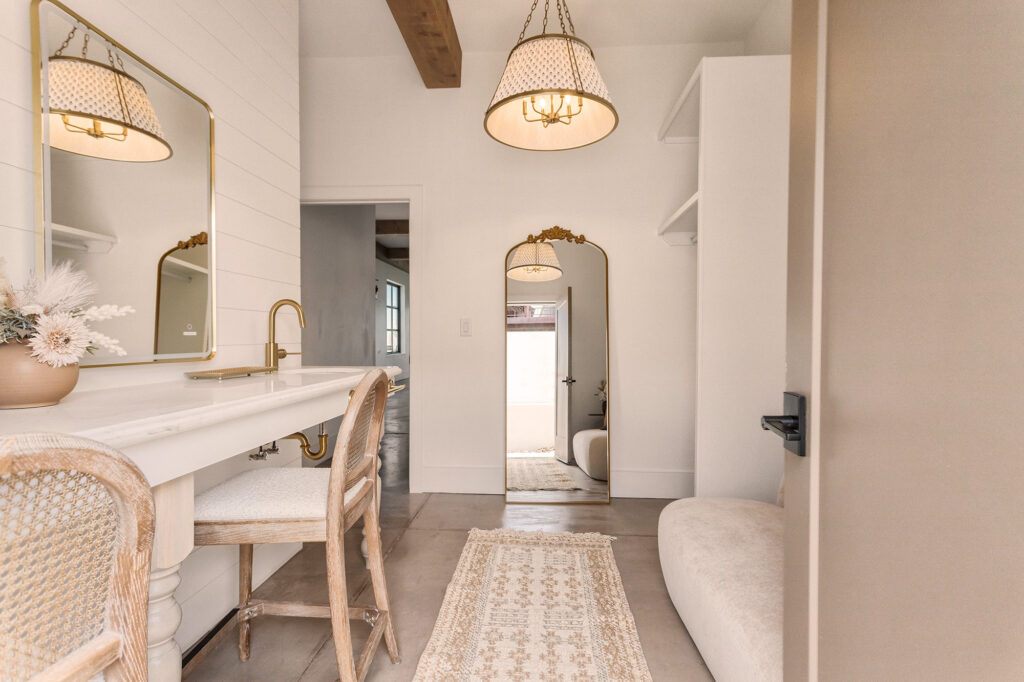 IMG_4427_v1.0-2000x1333